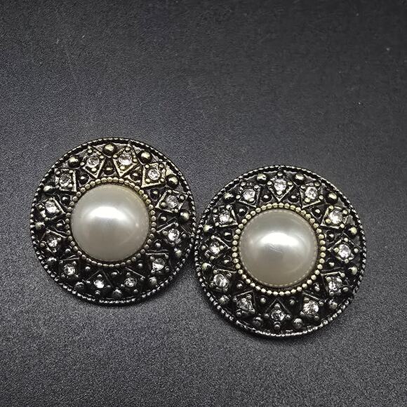Faux Pearl Rhinestone Medallion Earrings Clip On Bronze Vintage Jewelry - Picture 4 of 6